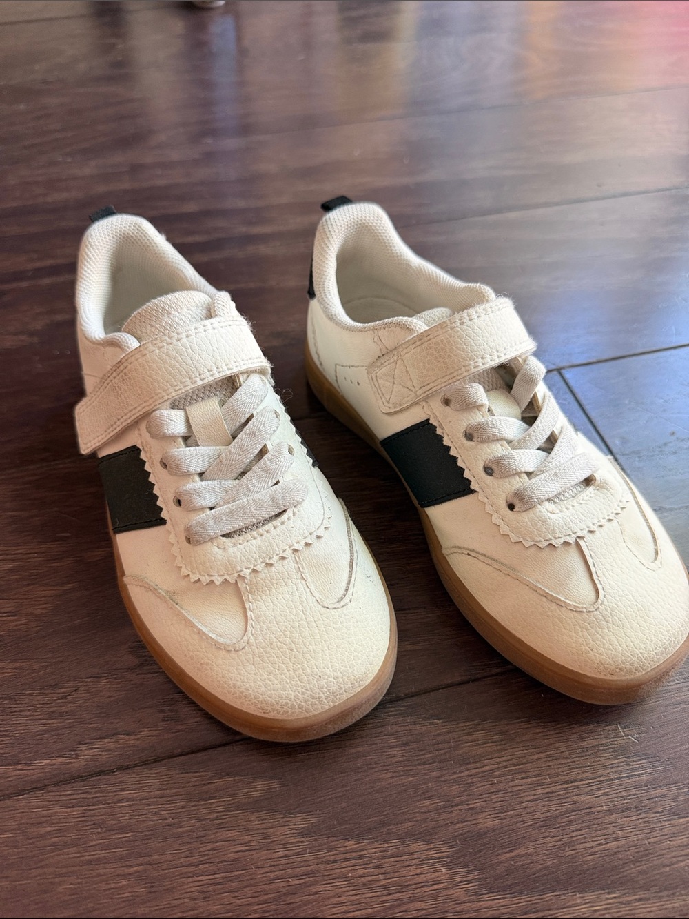 Kids White Athletic Sneakers with Black Accent
